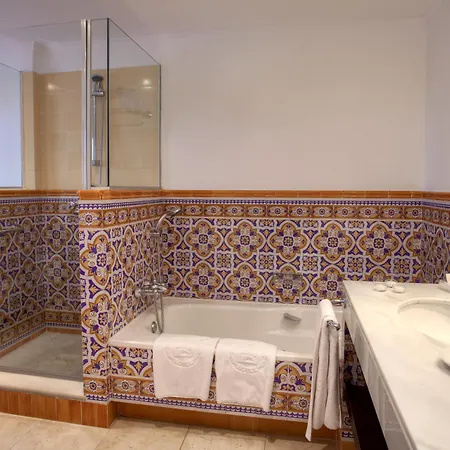 Hotel Puente 5*